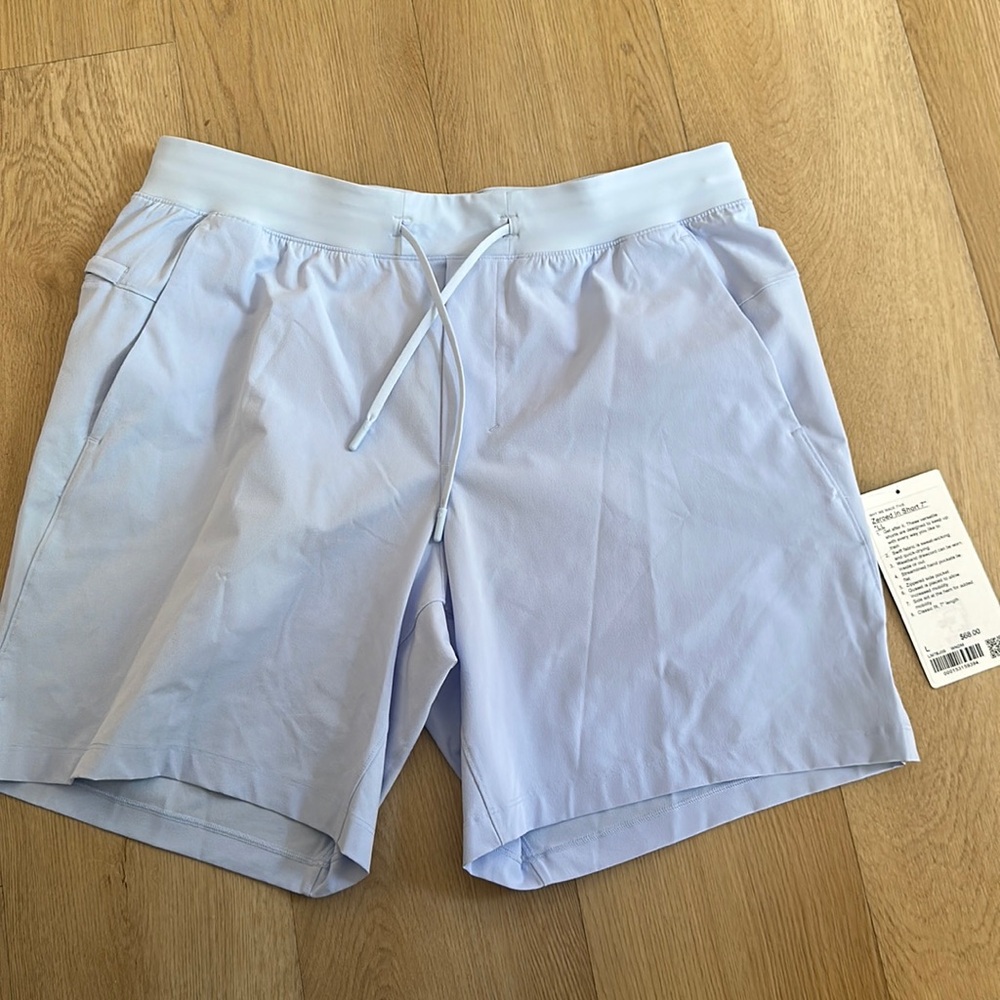 NEW lululemon zeroed in shorts L